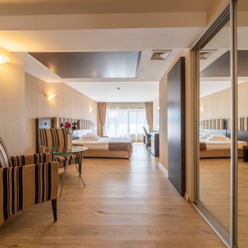 Suita junior cu 1 camera pentru 2 pers. (se poate solicita pat suplimentar)