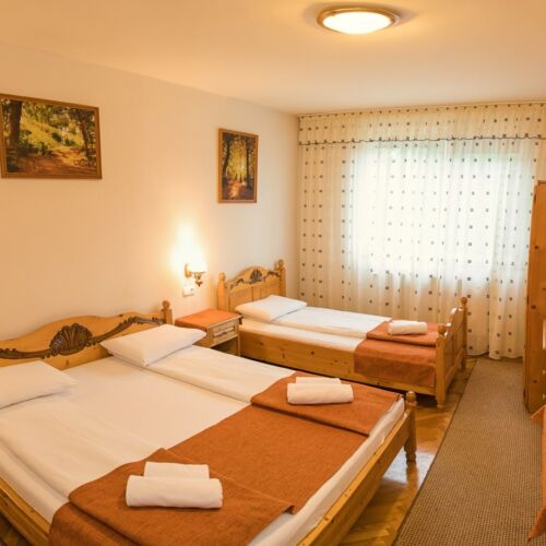 Camera tripla confort