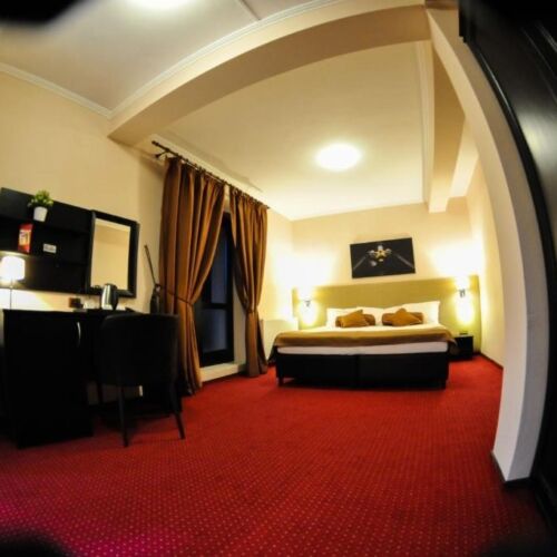 Camera dubla superior