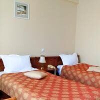 Camera twin (se poate solicita pat suplimentar)