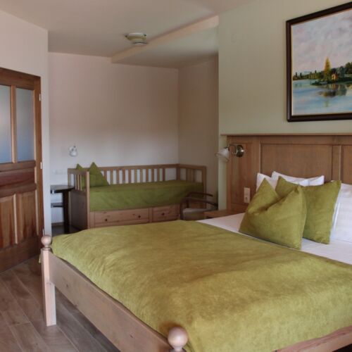 Pokoj s terasou pro 4 os. s výhledem do dvora