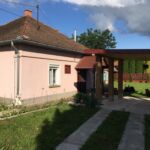 Whole House 2-Room Family Apartment for 8 Persons