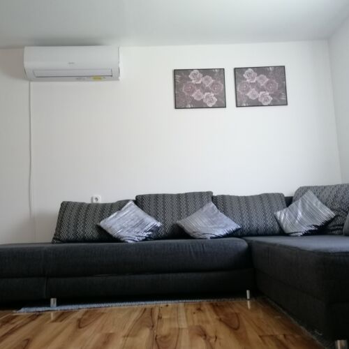 Ground Floor Family Summer House for 4 Persons