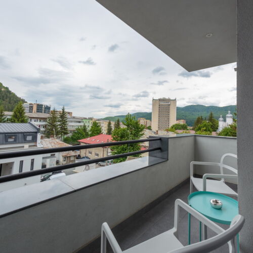 Apartament deluxe cu 3 camere pentru 6 pers.