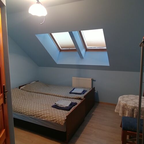 Pokój 2-osobowy na poddaszu z widokiem na las