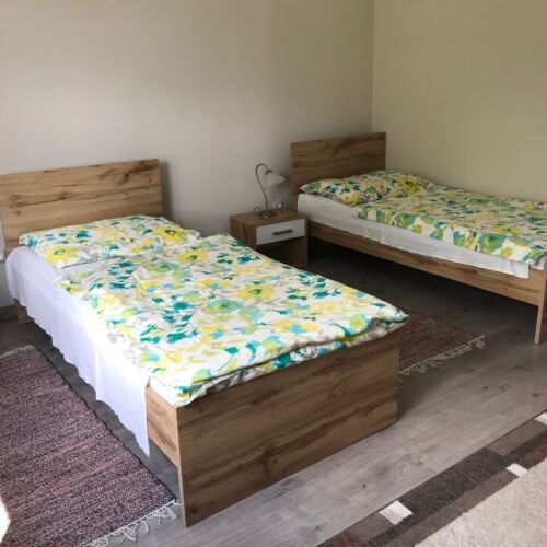 Domek letniskowy 4-osobowy Przyjazny podróżom rodzinnym z tarasem (możliwa dostawka)