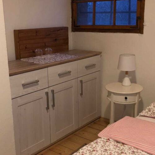 Camera dubla cu duș tV cu ecran plat