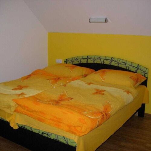 2-Room Apartment for 6 Persons with Shower and Kitchen