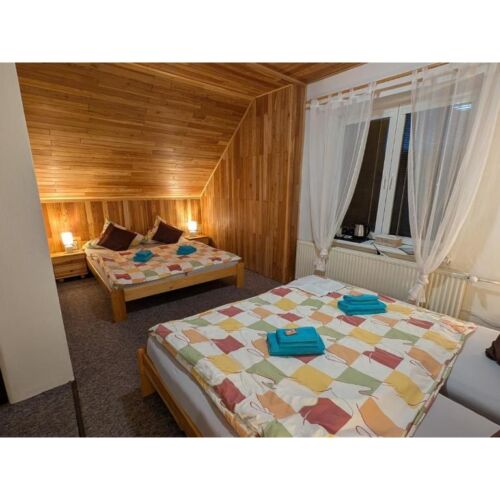 Pokój 4-osobowy z prysznicem