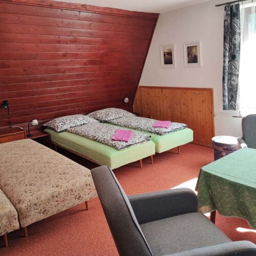 Quadruple Room with Shared Bathroom and Shared Kitchenette (extra bed available)