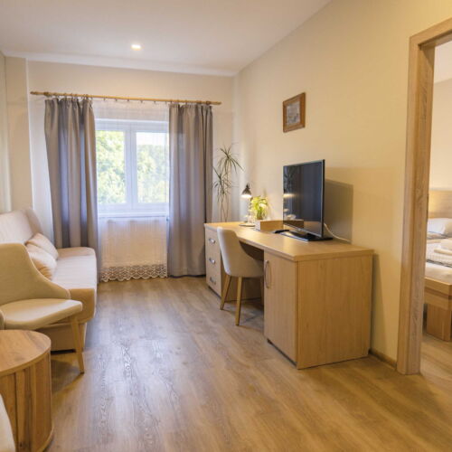 Apartament cu baie cu 1 camera pentru 2 pers. (se poate solicita pat suplimentar)