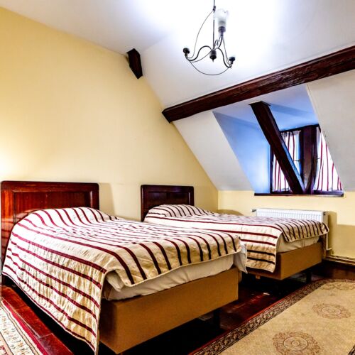 Pokój 2-osobowy z łazienką z wanną