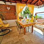 Sea View 2-Room Apartment for 5 Persons "B"