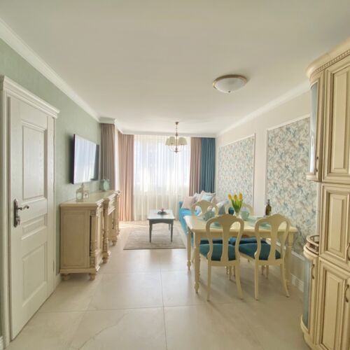 Apartament 4-osobowy Romantyczny z balkonem