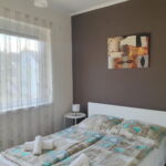 Upstairs 1-Room Balcony Apartment for 3 Persons