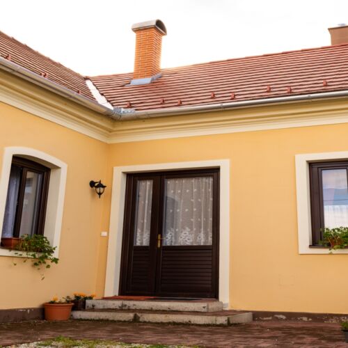 Apartament familial(ă) cu grădină cu 2 camere pentru 6 pers. (se poate solicita pat suplimentar)