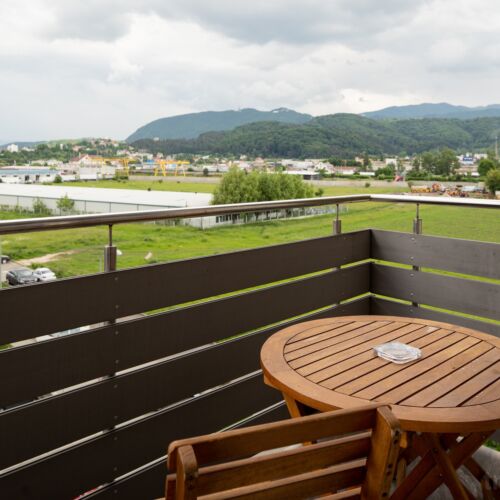 Junior Apartman pro 4 os. se 2 ložnicemi s výhledem na hory