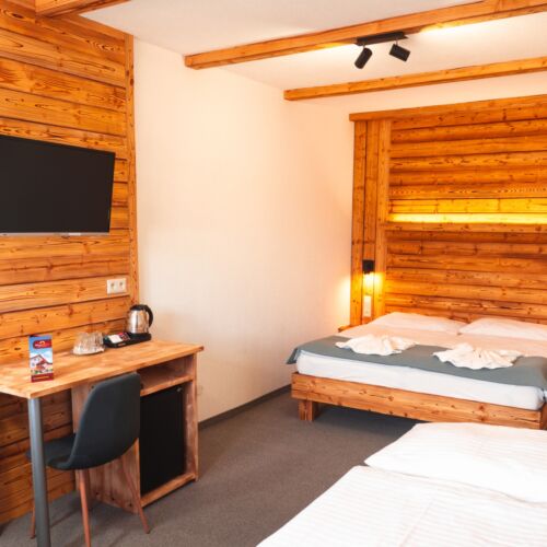 Pokój 4-osobowy z prysznicem