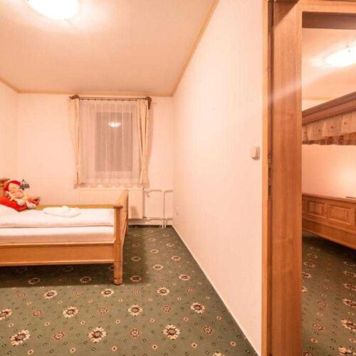 Pokój 4-osobowy z prysznicem