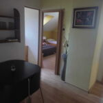 Business Apartment for 8 Persons with Shower (extra beds available)