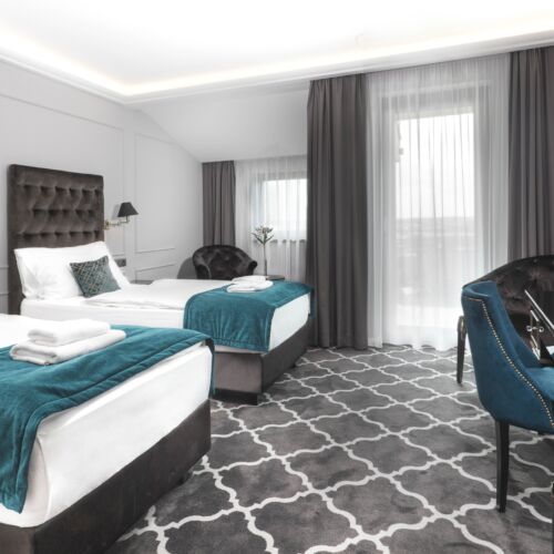 Camera  superior twin (se poate solicita pat suplimentar)