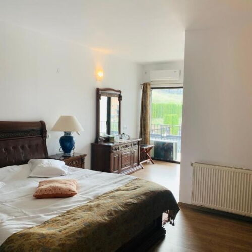 Camera dubla (se poate solicita pat suplimentar)