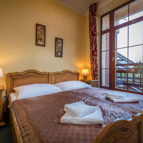 Apartament superior întreaga unitate cu 2 camere pentru 5 pers.