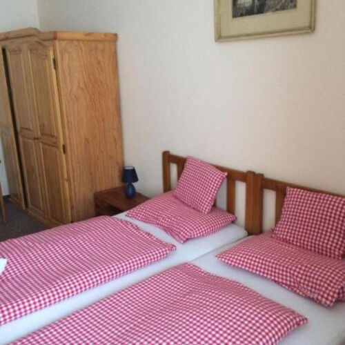 Pokoj se sprchou s klimatizací pro 2 os.