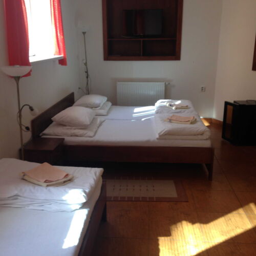 Triple Room with Shower