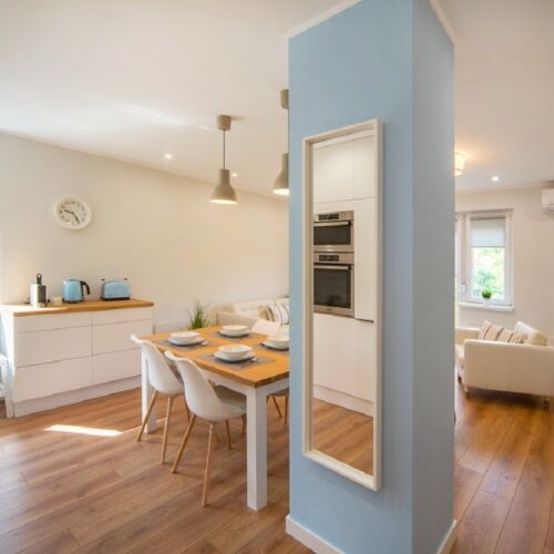 Apartament premium cu aer condiționat pentru 4 pers. (se inchirieaza doar integral)