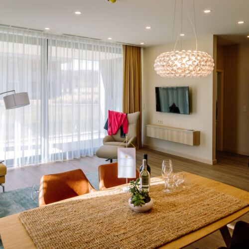 1-Room Suite for 2 Persons (extra beds available)