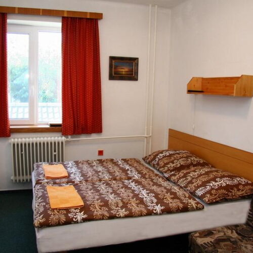 Air Conditioned Triple Room with Shower