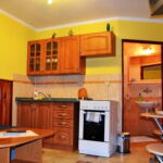 Apartment für 4 Personen mit Dusche und Eigner Küche (Zusatzbett möglich)