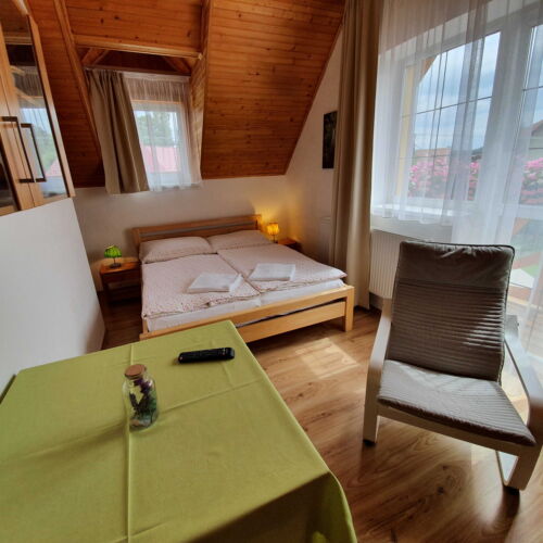 Pokój 2-osobowy na piętrze z widokiem na góry