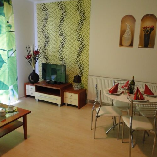 Apartament 6-osobowy na piętrze Superior z 2 pomieszczeniami sypialnianymi