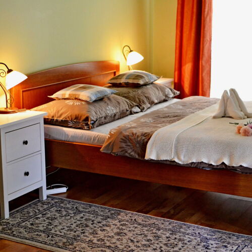 Pokój 2-osobowy z prysznicem (możliwa dostawka)