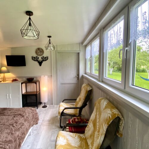 Pokój 3-osobowy cały dom z widokiem na ogród