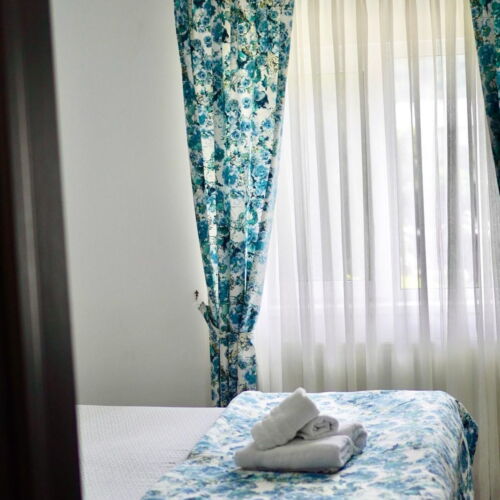 Lux Family Villa for 8 Persons (extra beds available)