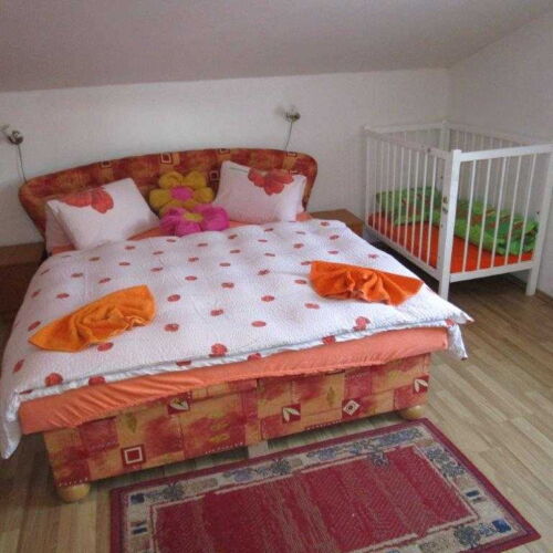 Pokoj se sprchou  pro 4 os. (s možností přistýlky)