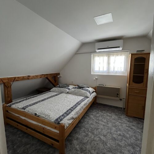 Apartament mansardă cu aer condiționat cu 1 camera pentru 2 pers.