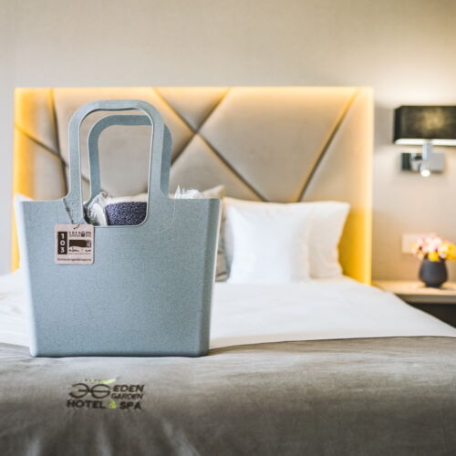 Camera dubla superior cu balcon