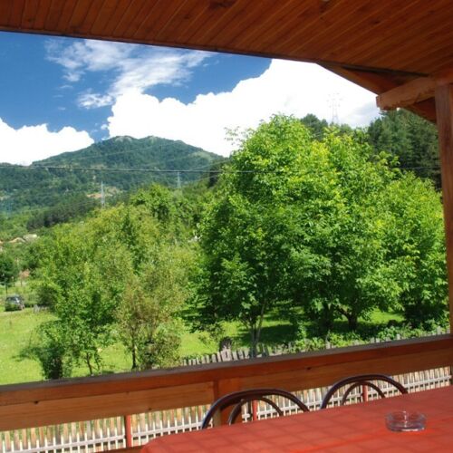 Camera cvadrupla family cu balcon