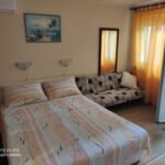 Apartmán s klimatizáciou s terasou s manželskou posteľou s 1 spálňou AS-5550-d