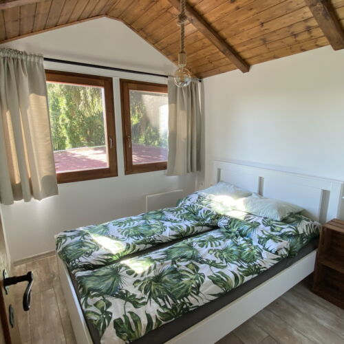 Whole House Summer House for 2 Persons