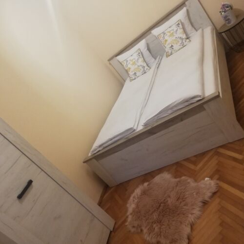 Apartman s manželskou postelí s 1 ložnicí v přízemí 