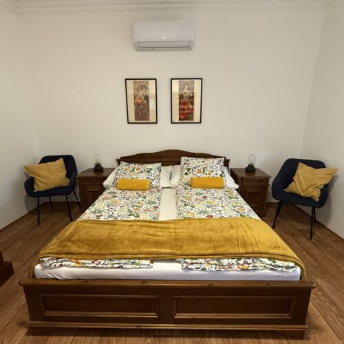 Apartament studio cu vedere spre oraș cu 1 camera pentru 2 pers.