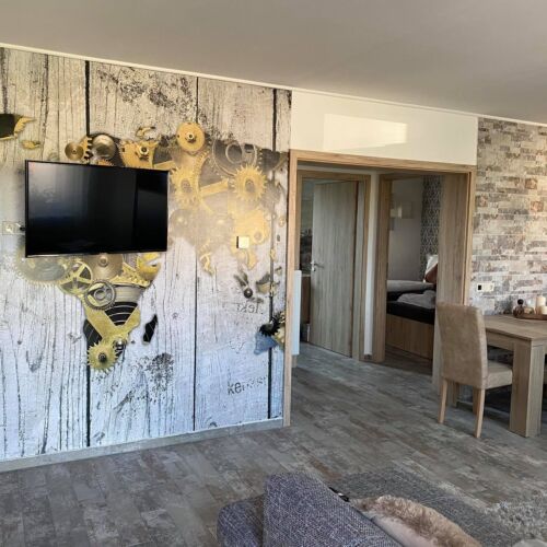 Apartament standard cu vedere spre parc pentru 4 pers. (se inchirieaza doar integral) (se poate solicita pat suplimentar)