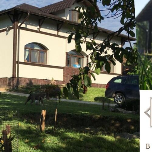 Casă de vacanță superior cu terasă pentru 12 pers. (se inchirieaza doar integral)