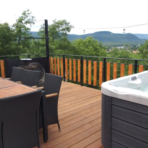 Panoramic Apartment for 4 Persons with Jacuzzi (extra bed available)