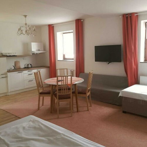 Classic Pokoj pro 3 os. na přízemí